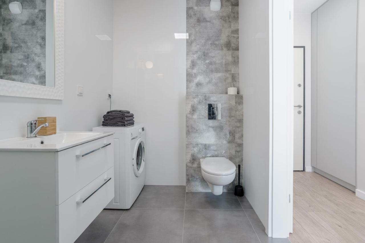 Chill Apartments Mokotow Business Center Warsaw Exterior photo